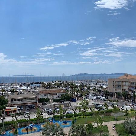 L'Effet Mer, Duplex Sur Le Port Avec Ses 2 Terrasses Vue Mer Hyères Exteriör bild